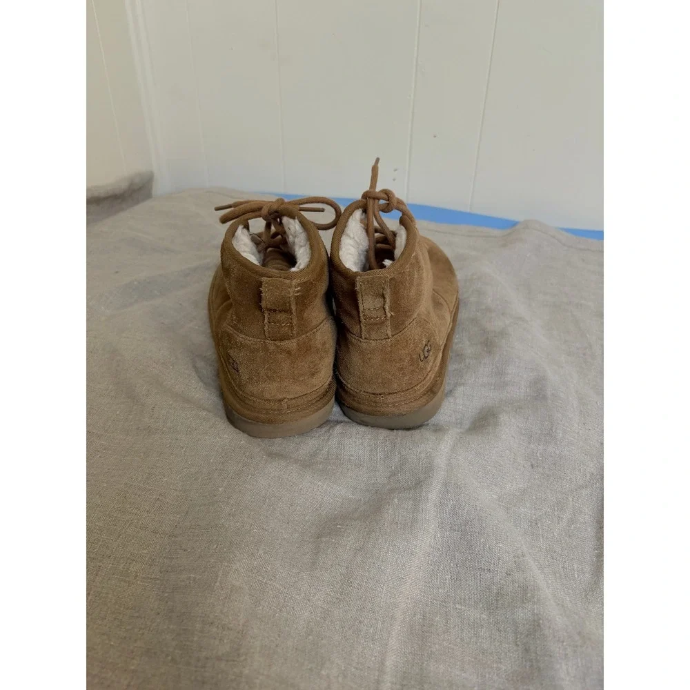 UGG Neumel Chestnut Suede Lace Up Ankle Chukka Boots Mens 6 Womens 8 1094269